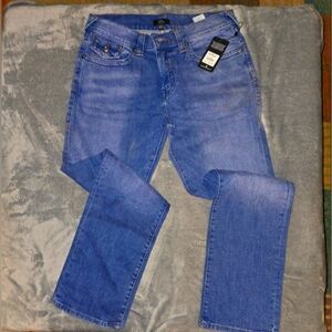 Mens True Religion NWT size 36 jeans.